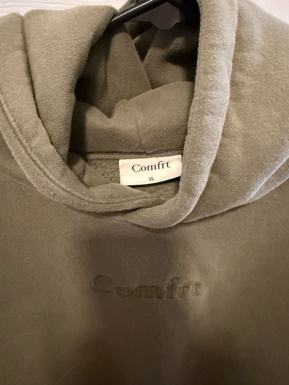 Comfrt Olive Green Embroidered Signature Hoodie - XL - Picture 3 of 6